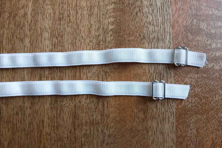 Two strap elastics with sliders